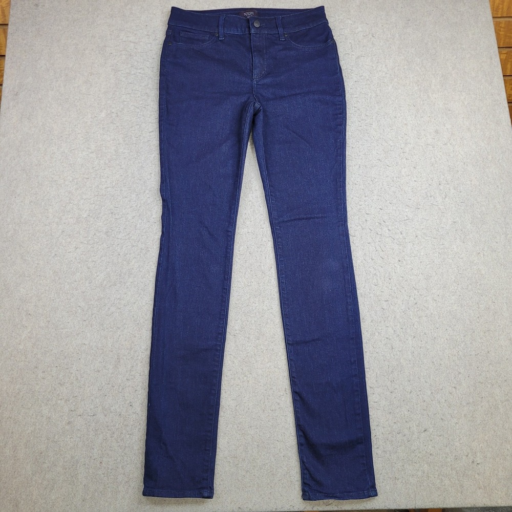 Women's Blue Jeans